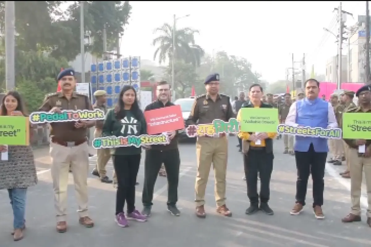 Participants holding placards during a Sunday Raahgiri Day
